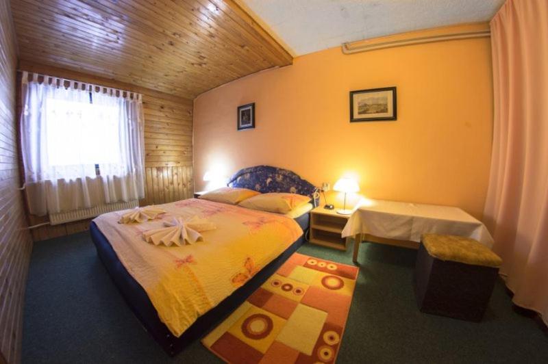 Hotel Fran Makov Εξωτερικό φωτογραφία
